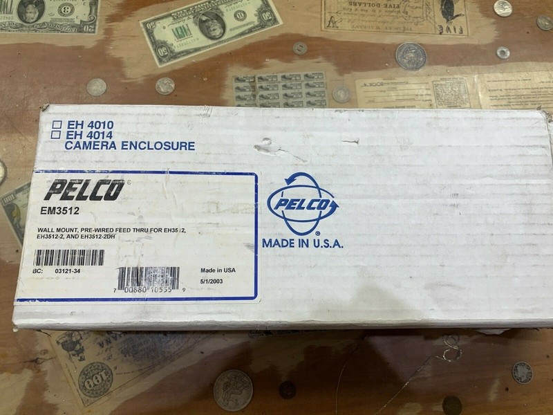 Pelco EM3512 WALL MOUNT PRE-WIRED FEED THRU FOR EH3512, EH3512-2, And EH3512-2DH gallery
