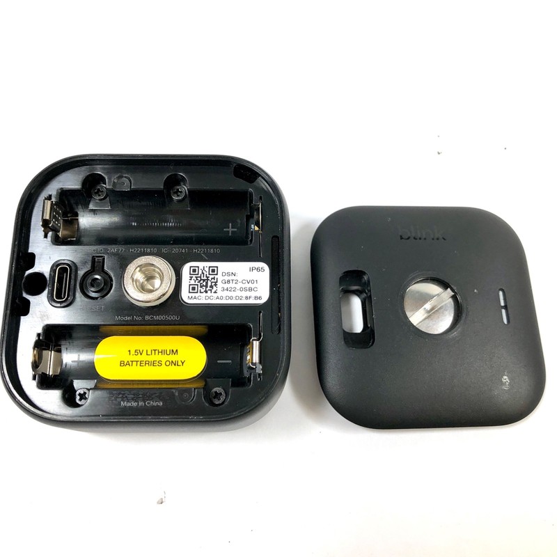 Blink Outdoor 4 Floodlight Wireless Security Camera, Black No Mount gallery
