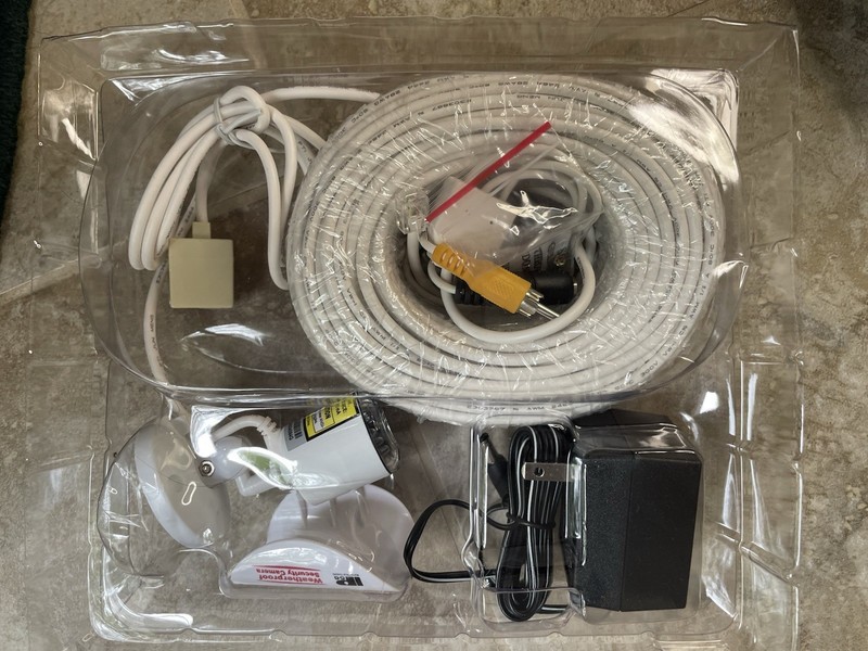 IP 56 Weatherproof Security Camera To TV B/W Night Vision Mic New Open Box 47546 gallery