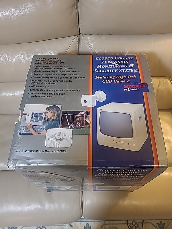Closed Circuit Television Monitoring & Security System High Tech CCD Camera CRT gallery