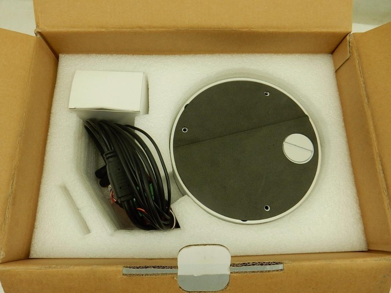 3xLogic VSX-2MP-VD 2MP Outdoor Vandal Dome Day/Night IP POE Camera gallery