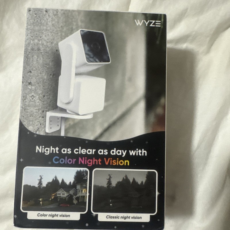 Wyze Cam Pan v3 Indoor/Outdoor IP65-Rated 1080p Pan/Tilt/Zoom Smart Camera gallery