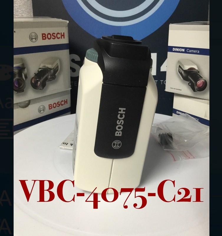 Bosch VBC-4075-C21 Security Color Camera W/720TVL High Res. 3.5-8mm Bracket NEW! gallery