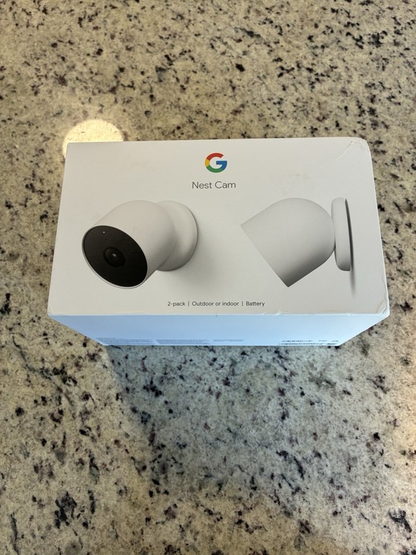 Google Nest Cam Outdoor or Indoor, Battery - 2nd Generation - 2 Count gallery