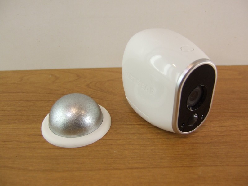 Netgear Arlo Camera Cam Wireless Wifi Security Indoor Outdoor VMC3030 Magnetic