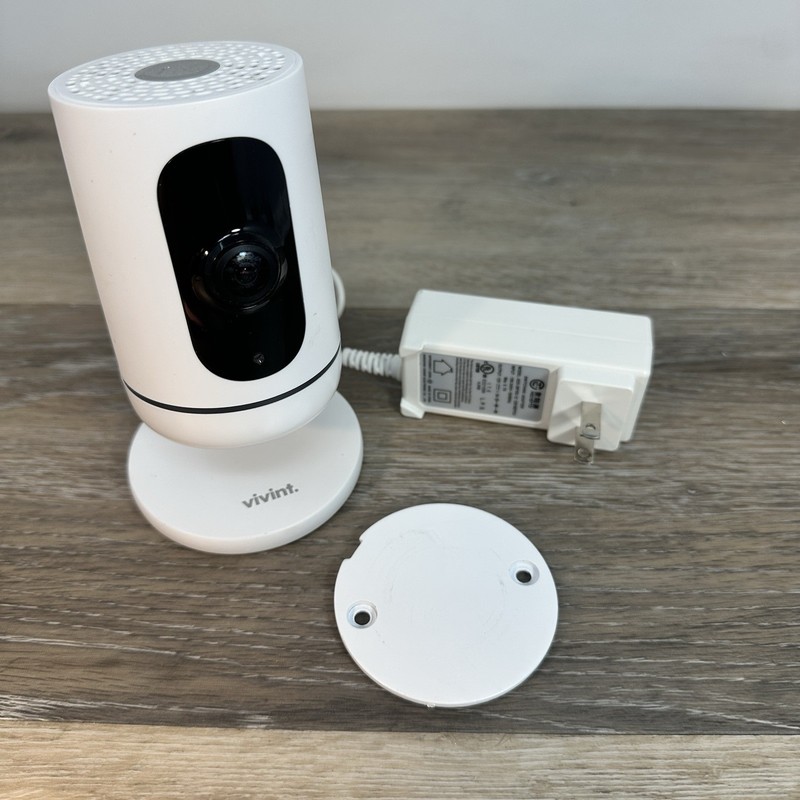 Vivint Indoor Security Camera V-CAM1 with Power Supply & Mount Plate TESTED gallery