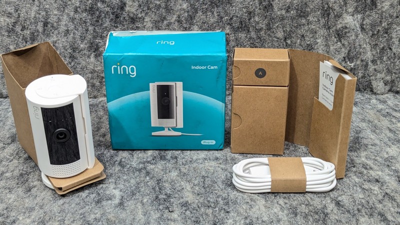 Ring Indoor Camera 2nd Gen Wi-Fi With Privacy Cover 1080p Security Camera White
