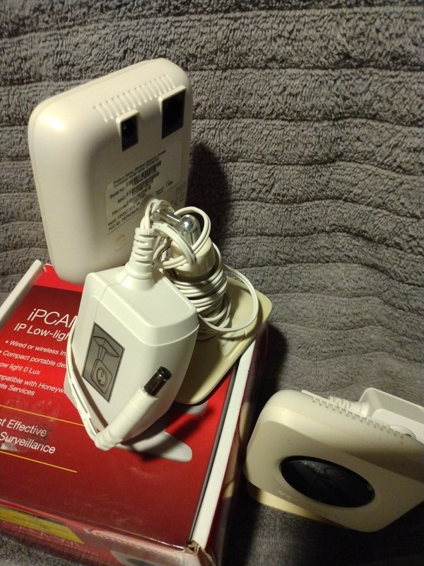 Lot of 2 HONEYWELL IPCAM-WL IP LOW LIGHT CAMERA WORKING Surveillance camera gallery