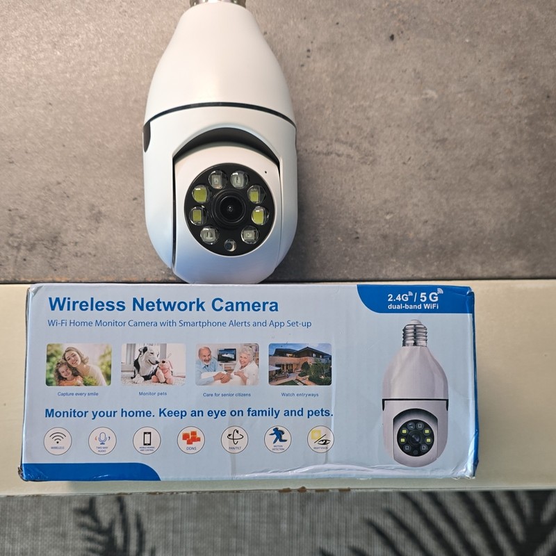 XY-3820 WiFi Bulb Camera 1080p White, Alexa, Night Vision, Motion Detect gallery