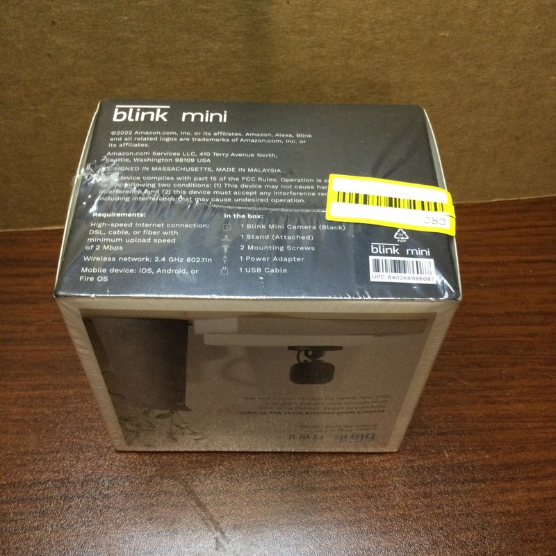 Blink Mini Camera BCM00300UB Indoor Plug In Hd Smart Security *Sealed gallery