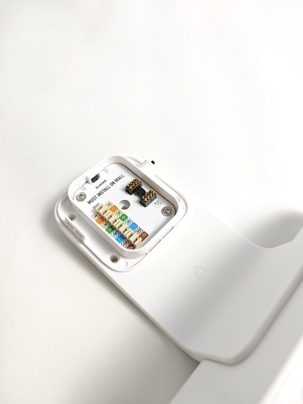 Vivint Outdoor Camera Pro Gen 2 WITH Spotlight Pro & Wireless Bridge Bundle gallery