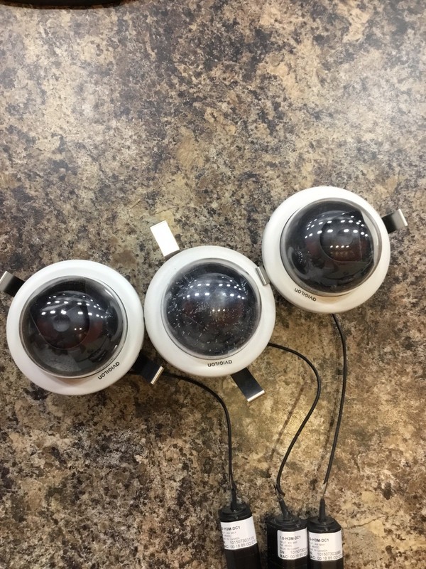 AVIGILON 1.0-H3M-DC1 MICRODOME IP POE CAMERA gallery