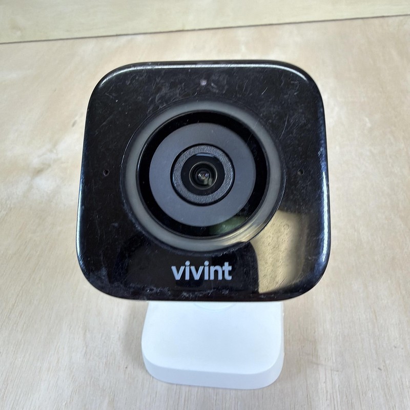 Vivint Outdoor Camera Pro Gen 2 VS-ODC350-WHT Smart Home 1080p Security White gallery