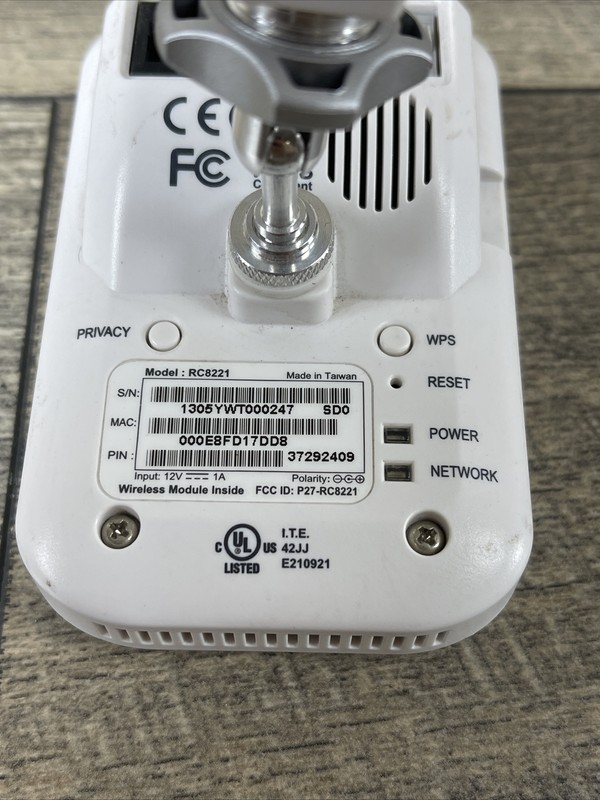IRIS RC8221 White Wired/Wireless 802.11n H.264 HD Security Camera gallery