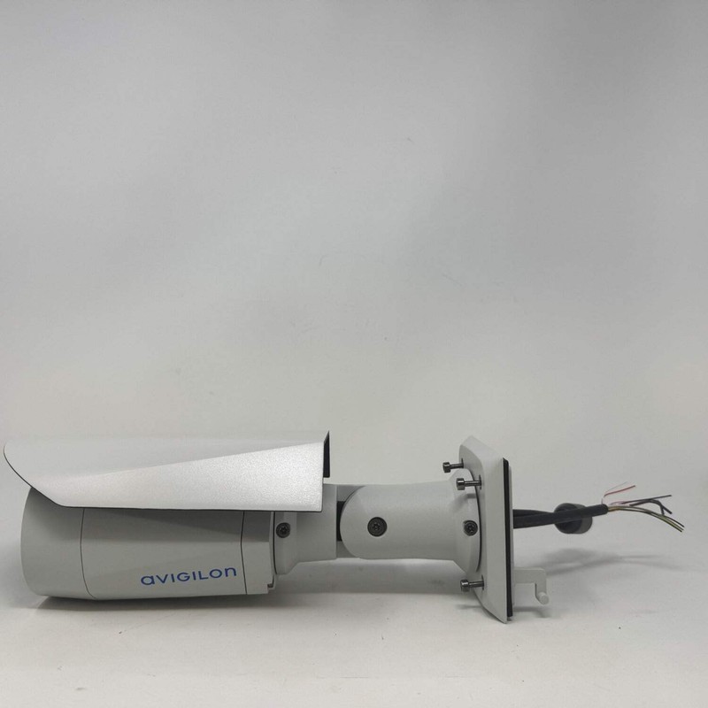 Avigilon 4.0C-H2A-BO2-IR-320-1021A Bullet Security Camera BBULD1 gallery