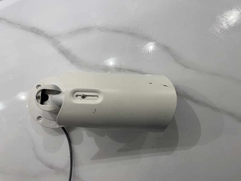 LUMA 500 Series Bullet Analog Outdoor 1080p Camera LUM-500-BUL-A-WH - Preowned gallery