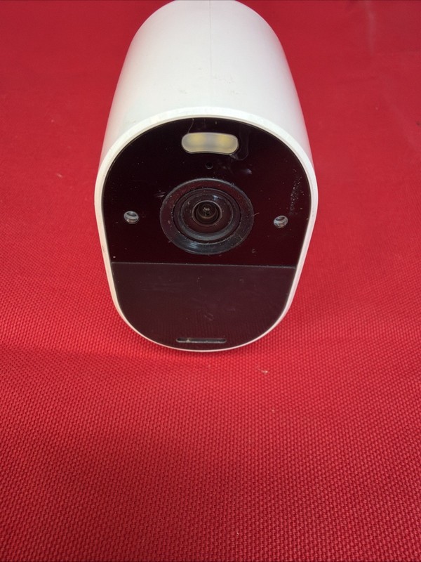 Arlo VMC2030 Essential Spotlight Single Wireless Indoor/Outdoor camera gallery