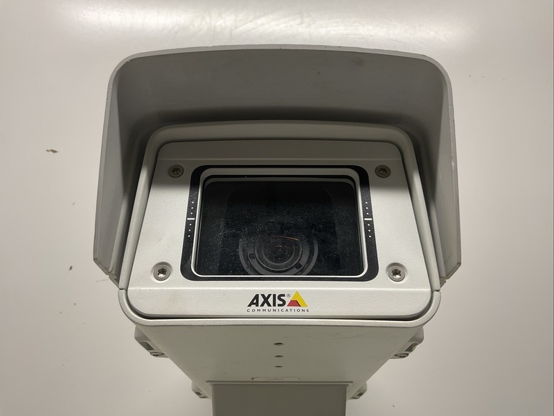 AXIS P1354-E CCTV SECURITY CAMERA 0528-501-02 w/ Mount. J-46 gallery