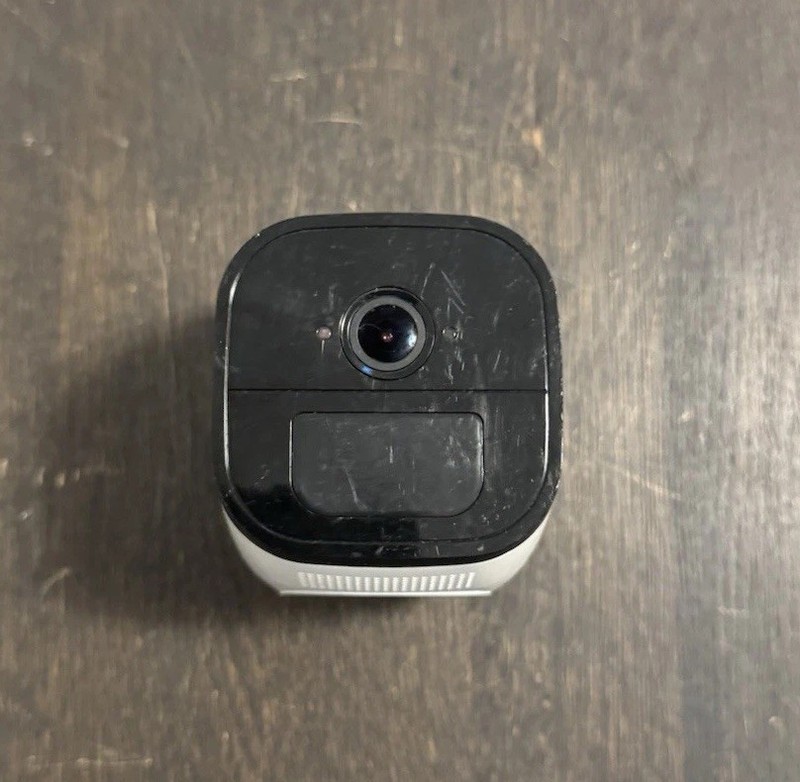 INCOMPLETE Arlo Go Mobile HD Security Camera with 4G LTE Connectivity (VML4030) gallery