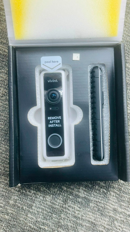 Vivint Doorbell Camera Pro VS-DBC300-WHT 1080p 120473 gallery