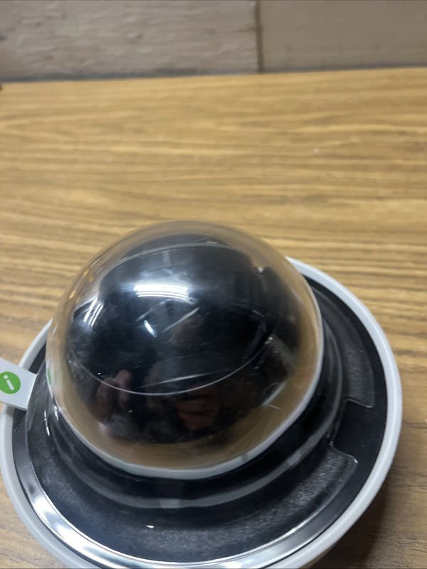 Cisco Meraki MV22X Indoor IP Security Camera gallery