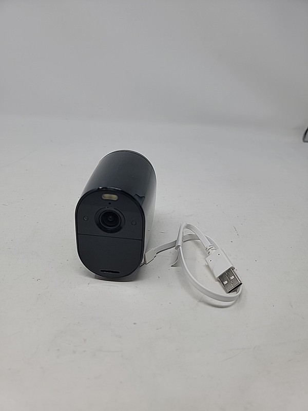 Arlo Essential VMC2030 Spotlight Wireless Indoor/Outdoor Camera Black