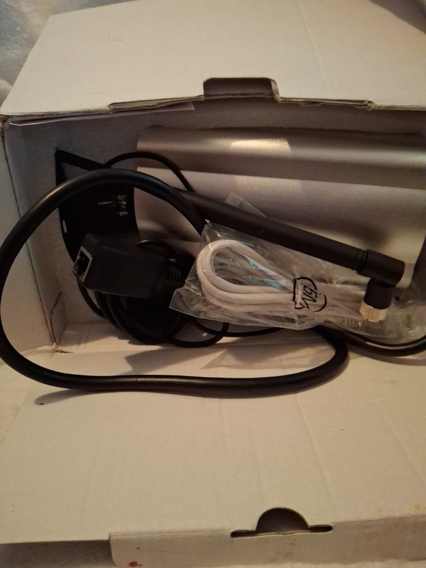 PYLE WIRELESS/WIRED P2P NETWORK PIPCAM15 NEW Open Box gallery