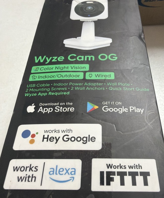 Wyze Cam OG Wired Indoor/Outdoor 1080p HD SmartHome Security Cam&Spotlight gallery