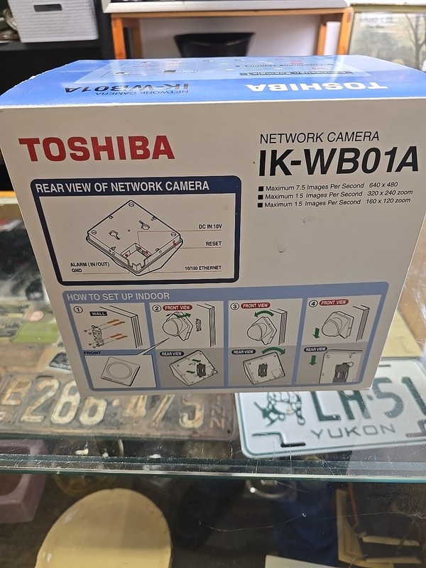 Toshiba IK-WB01A Wireless Network Security Camera brand new pack NEW. gallery