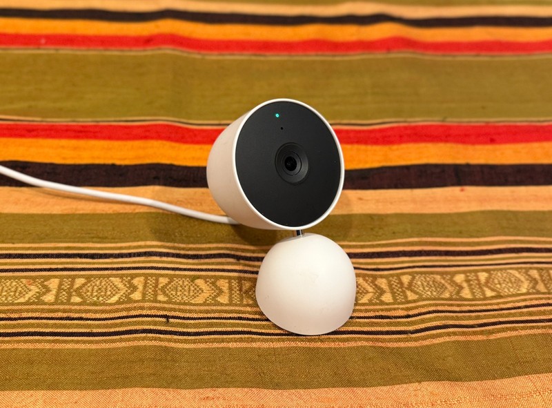 Google Nest Security Camera (Indoor, Wired) 2nd Gen GJQ9T - Discrete White gallery