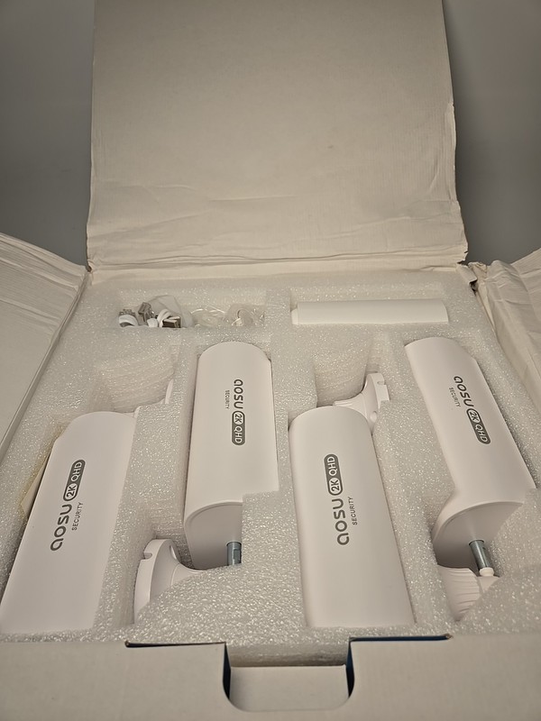 AOSU SolarCam P1 SE System Multi Camera Sync Tracking Solar Powered Wireless gallery