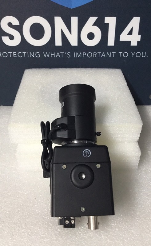 Pelco C10DN-6 Security Color Camera W/540TVL 7.5-50mm D/N OSD 12vdc 24vac TESTED gallery