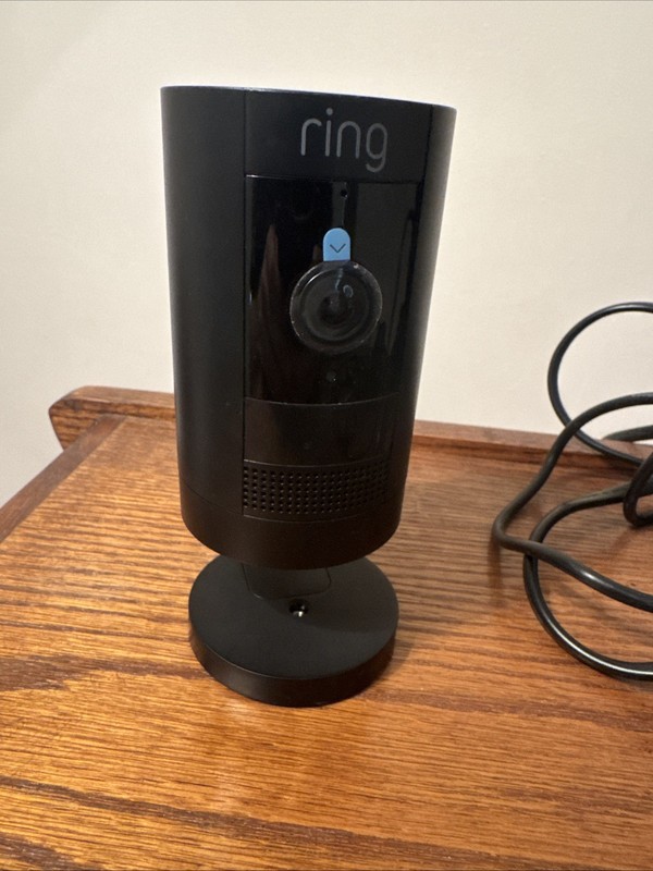 Ring Stick Up Cam Indoor Wall Plug Security Camera With Mount ￼