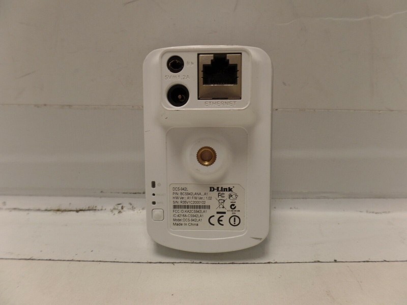 D-Link DCS-942L Record & Playback Wi-Fi Camera (White) gallery