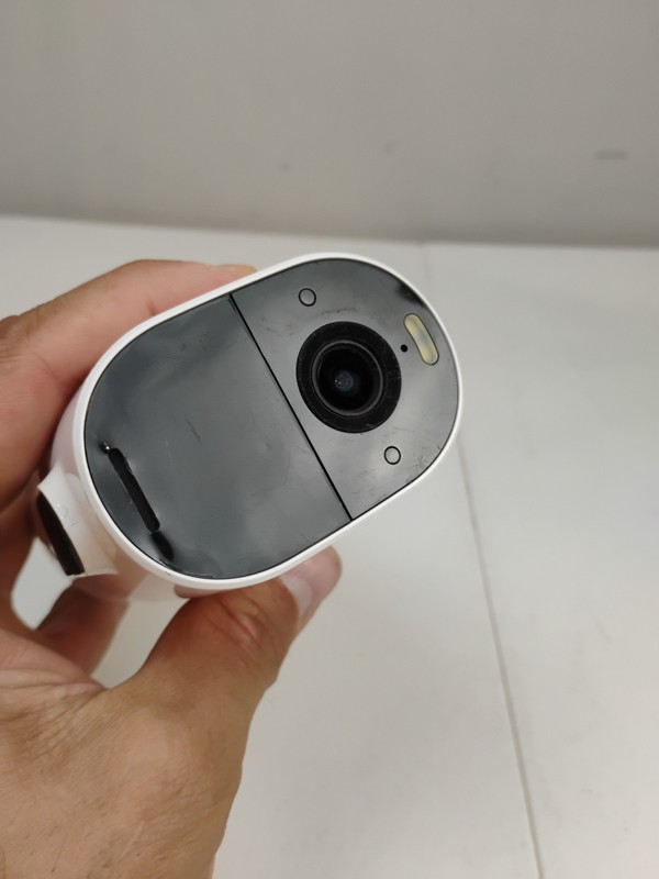 Arlo Essential XL VMC2032 Wireless Spotlight Security Camera Only White gallery