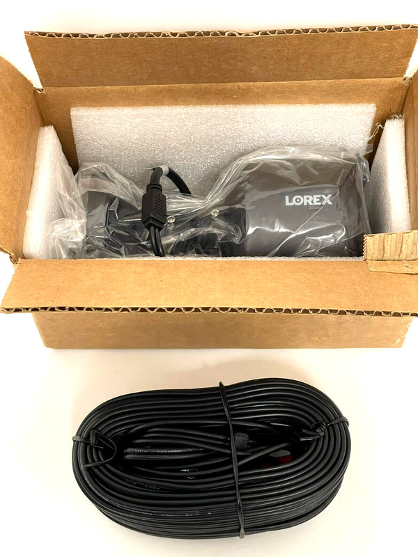 Lorex C881DAB 4K Ultra HD Active Deterrence Security Analog Bullet Camera, Black