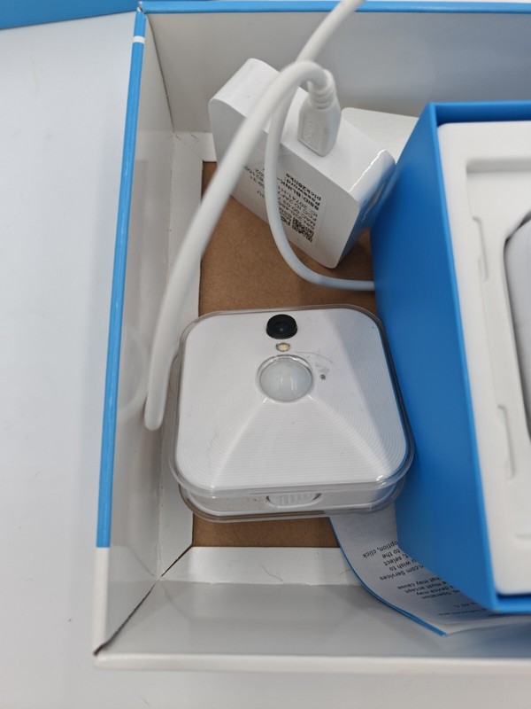 Blink B018HC6PVA Indoor Home Security Camera System - White 2 Cameras One Cord gallery