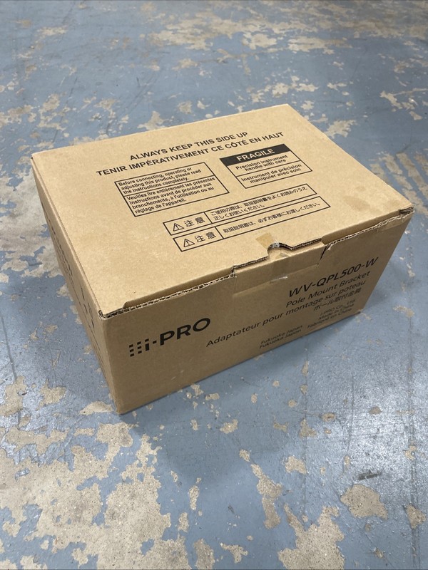 Panasonic WV-QPL500-W Pole Mount Bracket