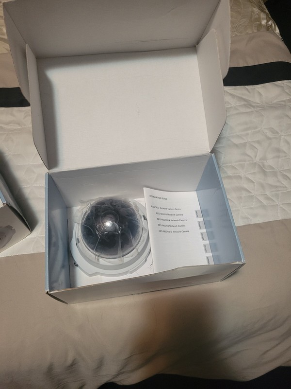 Axis M3204 Network Security Cameras (Lot of 4) Untested gallery