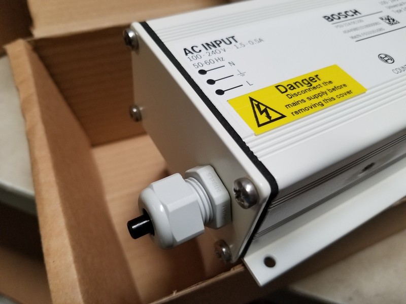 BOSCH SECURITY ( CCTV ) SYSTEMS INC. PSU224DC100 Universal Power Supply gallery