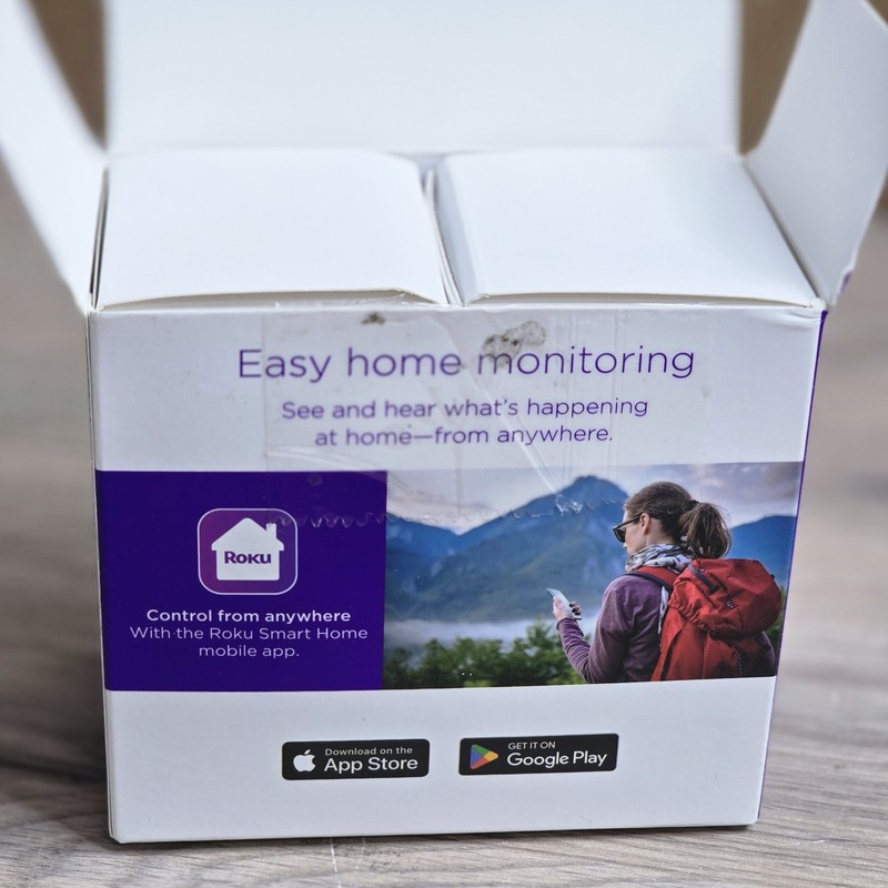 Roku CS1000P2R Smart Home Indoor Camera SE (2-Pack) Wired Security Surveillance gallery