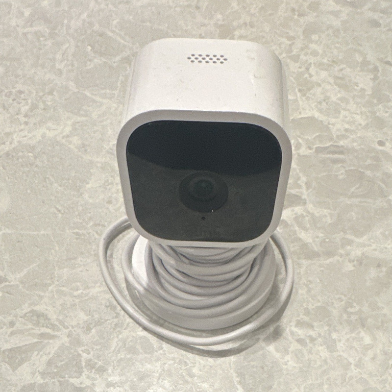 Blink Mini 1080p Indoor Wired Wi-Fi IP Surveillance Camera, USB Plug-In, White