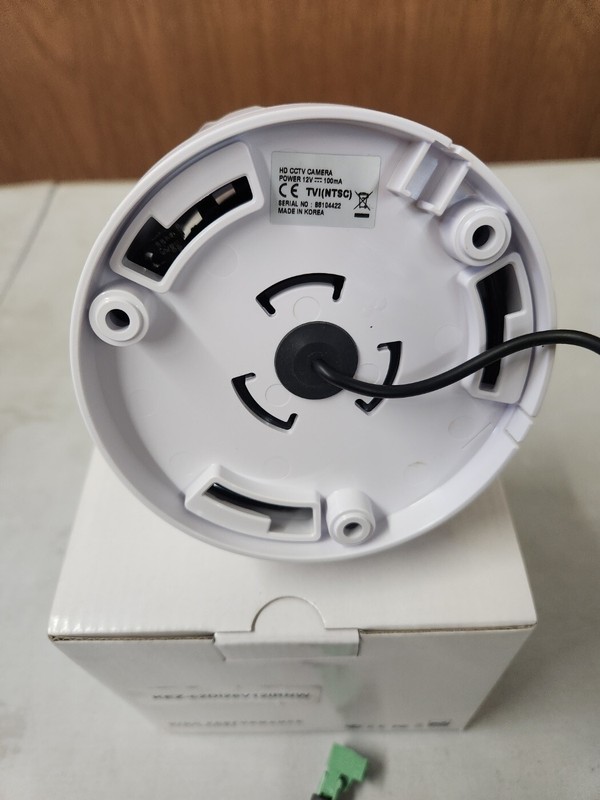 KT&C KEZ-c2DI28V12IRW OMNI EZ HD-TVI Camera 1080p Dome, 24 IR LED, White gallery