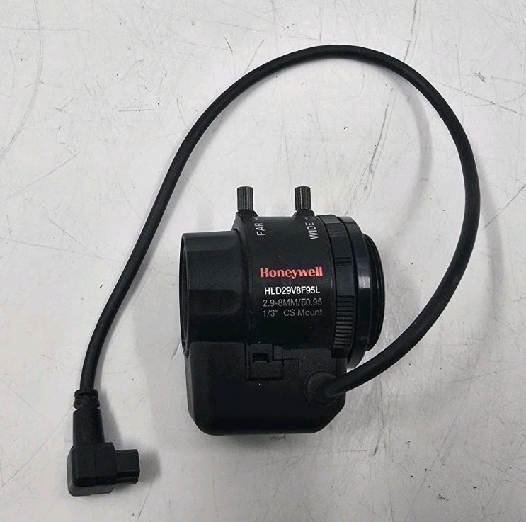 Honeywell HLD29V8F95L Camera Lens 2.9-8MM F0.95 1/3″ CS Mount – TESTED EB-19027