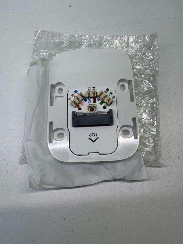 Vivint Outdoor Camera Pro Gen 3 Backplate Mount Bracket New OEM Fast Shipping