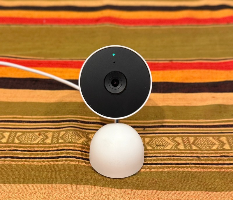 Google Nest Security Camera (Indoor, Wired) 2nd Gen GJQ9T – Discrete White