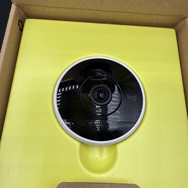 Logitech Circle 2 IndoorOutdoor 1080p WiFi Home Wired Security Camera gallery