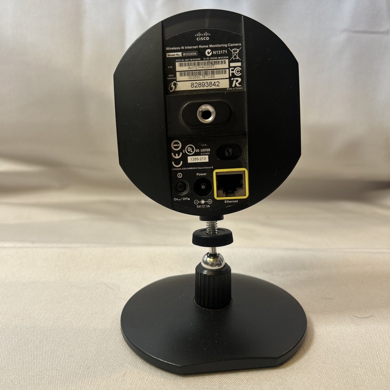 Cisco WVC80N Wireless-N Internet Home Monitoring Camera w/ AC Adapter And Mount gallery