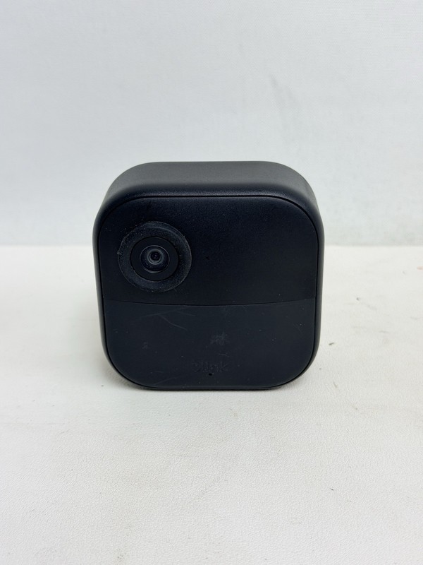 Blink Outdoor 4 - Wireless 1080p Security Camera. READ gallery