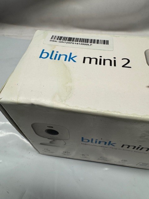 Blink Mini 2 Indoor and Outdoor Plug-in smart security camera HD night*Box Damag gallery
